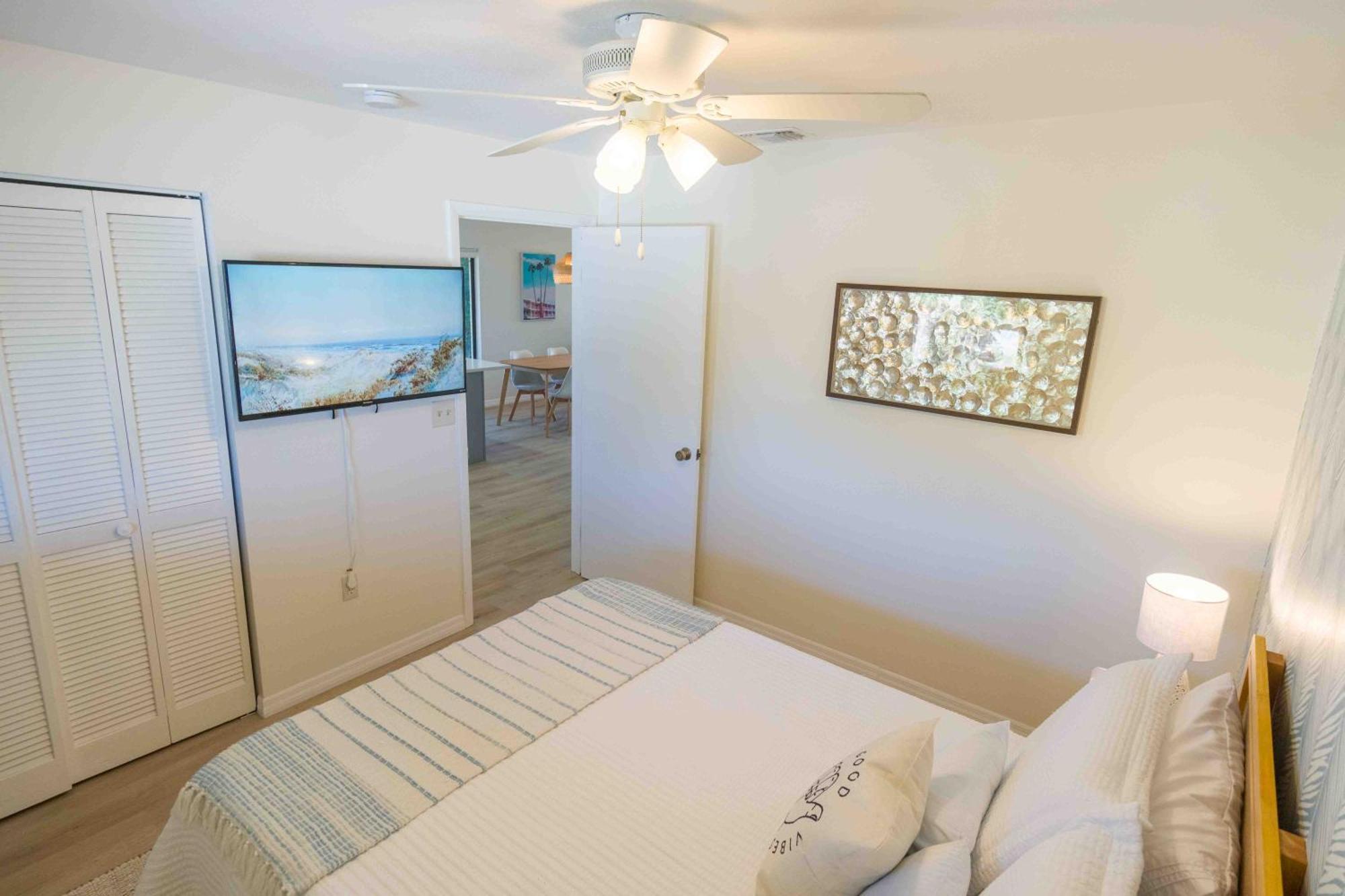 Private Tropical Beach Oasis - Coral Cape Canaveral Exterior foto